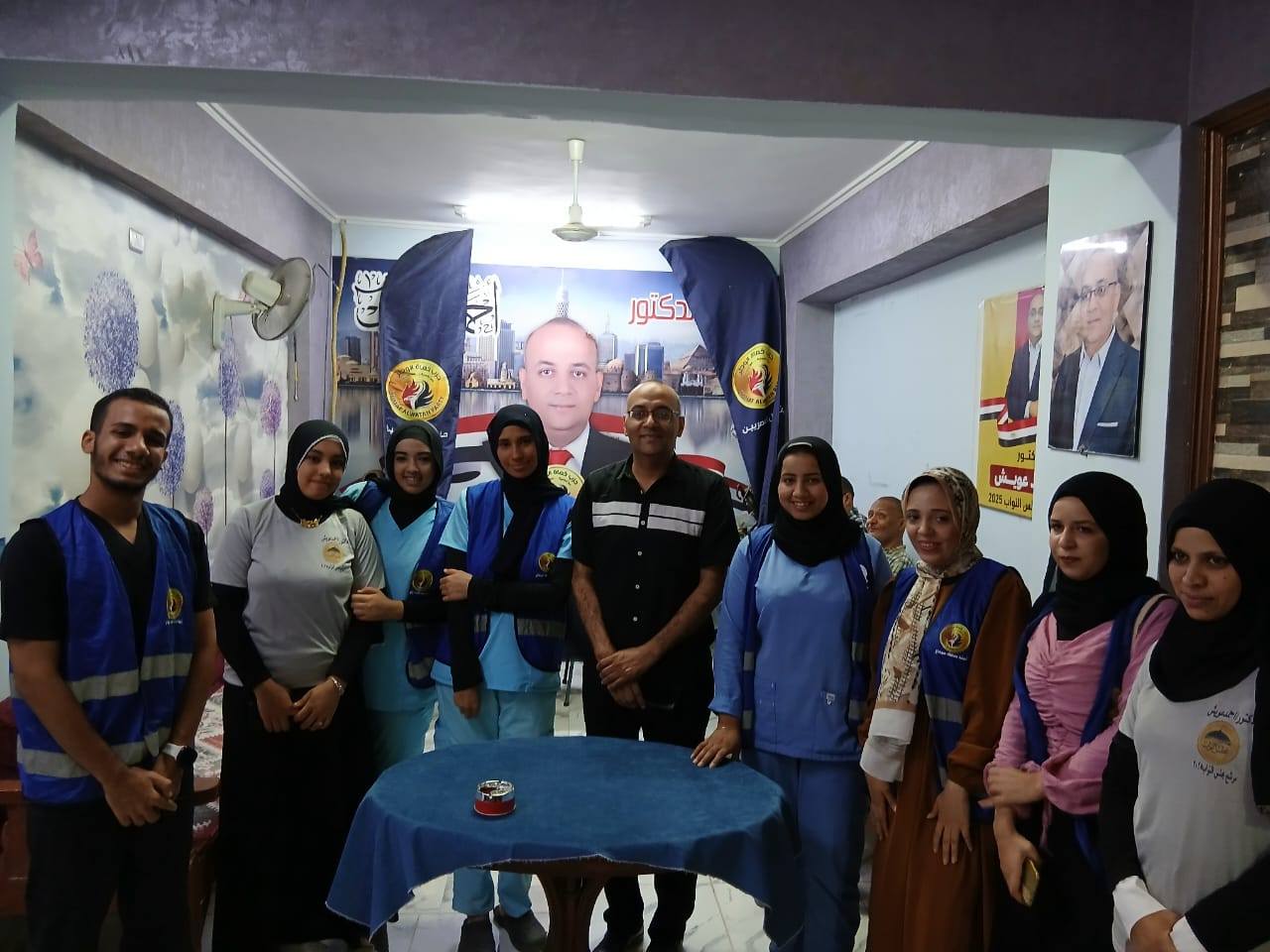 أمانة مركز أخميم تنظم قافلة طبية مكبره باسم شهيد الشهامه 