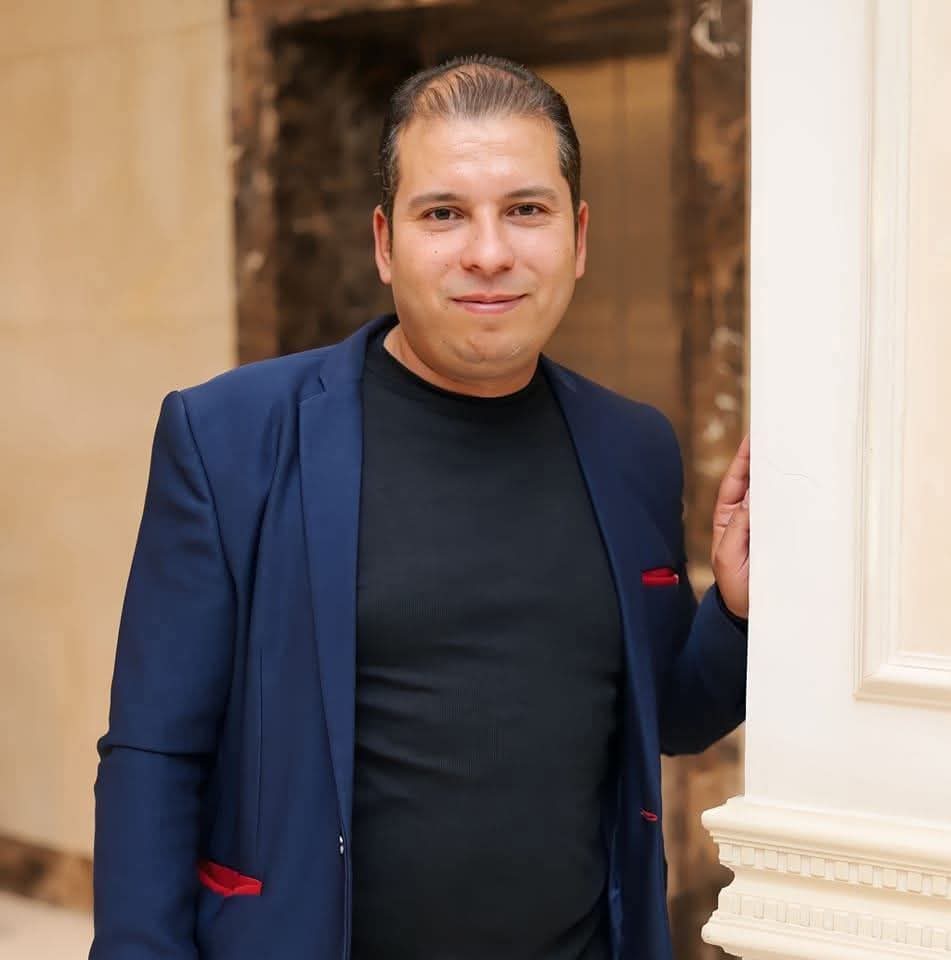 مذيع الخير  هاني شنودة يسعد البسطاء ببرنامجه 