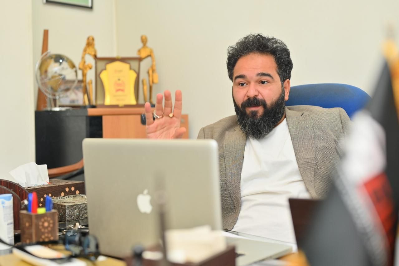 الدكتور عبدالله الحسيني يحصل على أول دكتوراه  في الشرق الأوسط حول توظيف الحجر الطبيعي في التصميم المعماري من كلية كامبريدج الدولية 