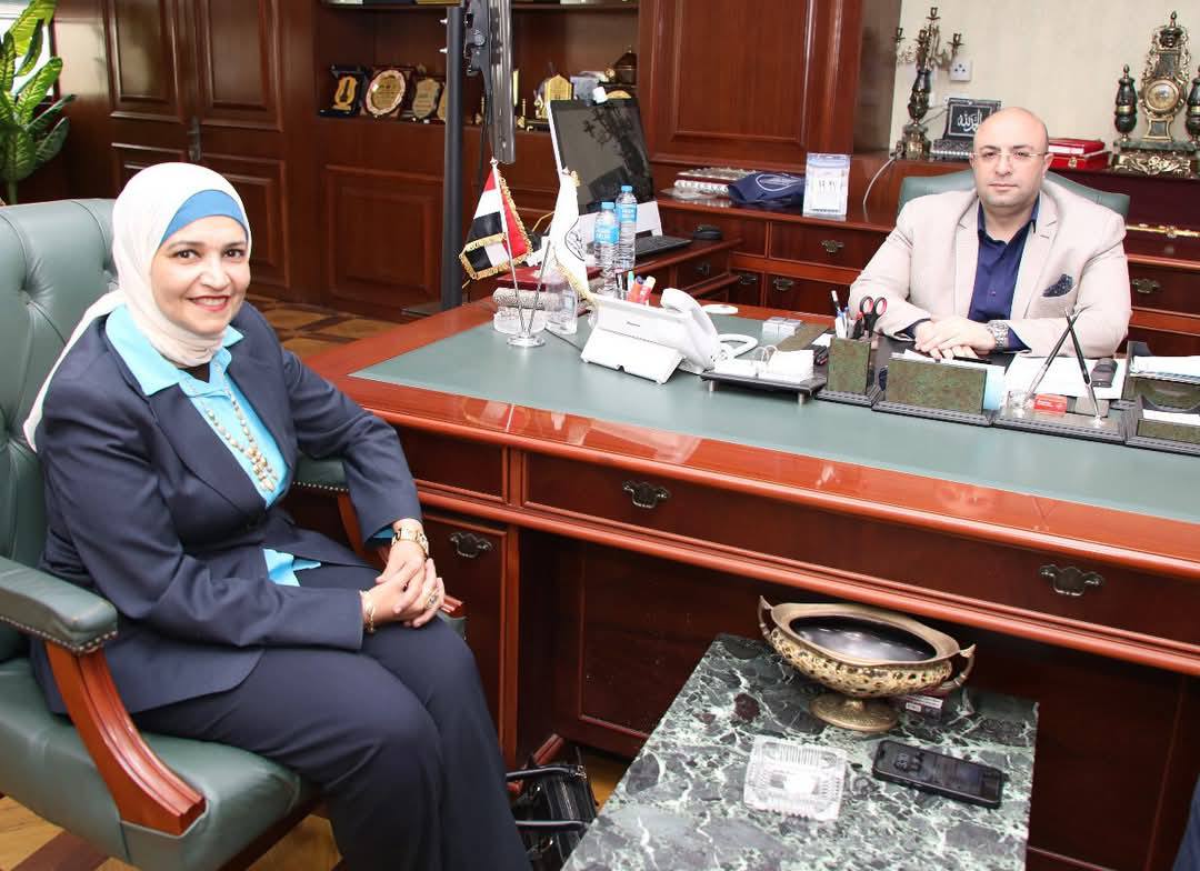 26محضراً لمخالفات بمنشآت غذائية  ببني سويف 