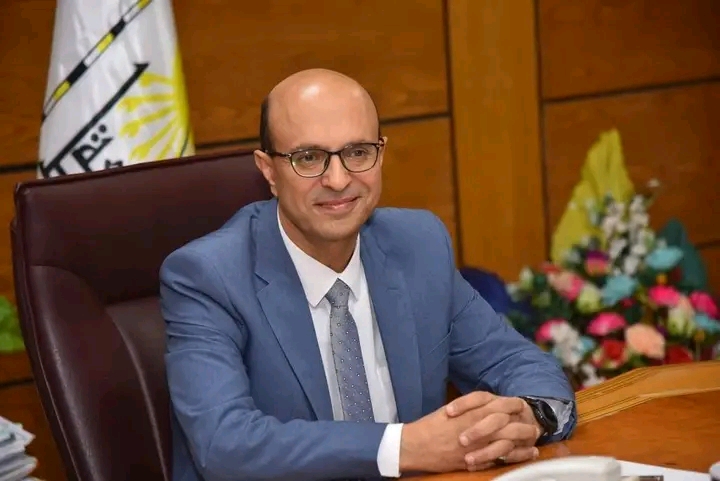 مستشفي الراجحي بجامعة أسيوط ينجح في إجراء عملية زراعة كبد لمواطن في العقد الخامس من العمر