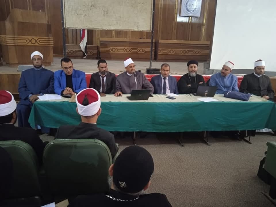 رئيس منطقة أسيوط الازهرية والوكيل الثقافي يشاركا في اللقاء الثقافي الإسلامي التنويري بمركز إعلام وسط الصعيد 