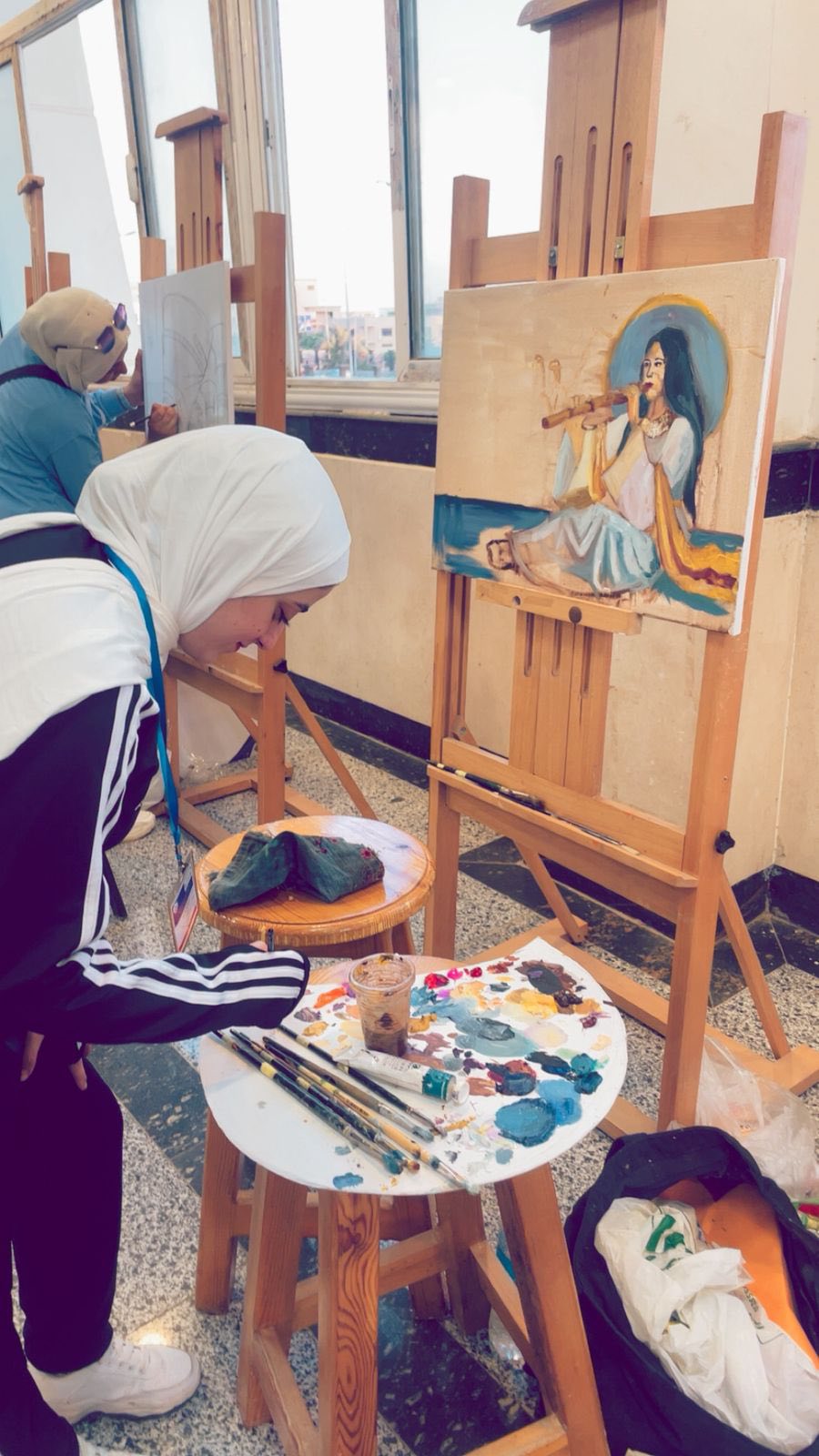 المركز الأول للتربية النوعية بجامعة سوهاج في مجالات الخرف والتريكو وتصميم الازياء والعزف الفردي بملتقي 