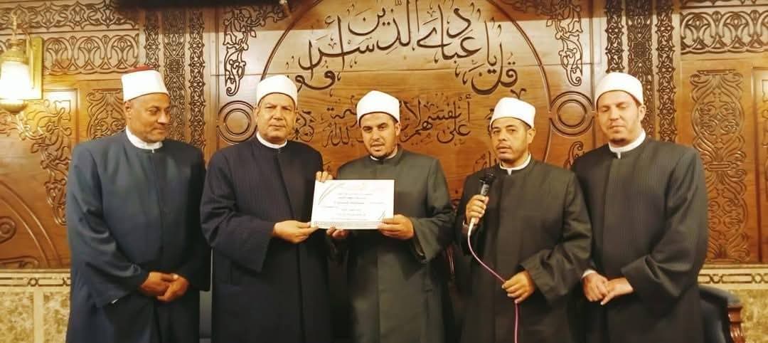 مدير مديرية أوقاف الغربية يؤكد: خدمة بيوت الله تكريم ما بعده تكريم وشرف ما بعده شرف