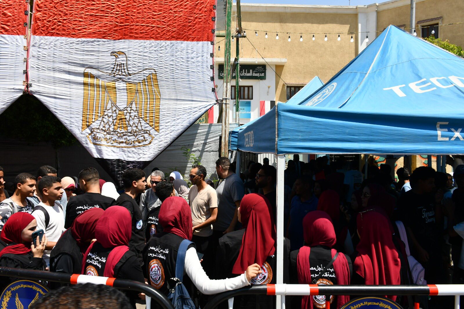 رئيس جامعة قناة السويس يشيد بمشاركة أسرة طلاب من أجل مصر في جولة الإعادة لانتخابات مجلس الشيوخ 2025