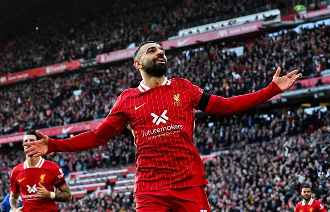 «بمبلغ خيالي».. ليفربول يتحرك لتعويض محمد صلاح بهذا الثنائي