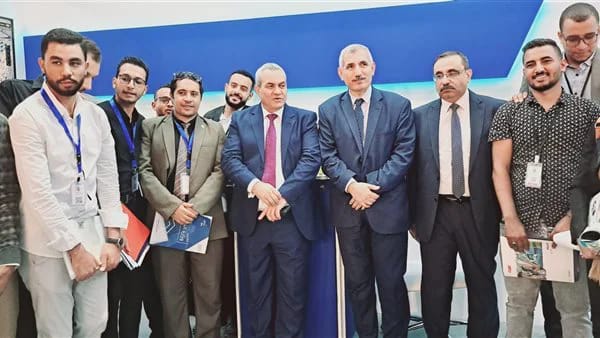 كلية التكنولوجيا والتعليم بجامعة سوهاج تُشارك في المعرض والمؤتمر الدولي للنقل الذكي بالقاهرة