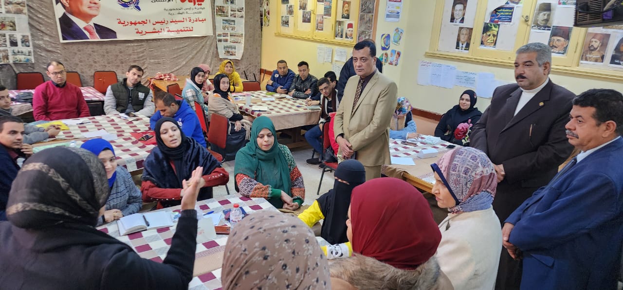 برامج تدريبية مكثفة بسوهاج لتأهيل 1035 معلمًا مساعدًا ضمن مسابقة 30 ألف معلم