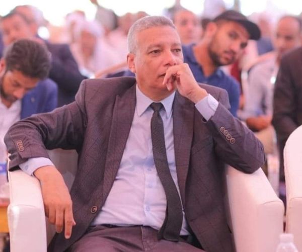 حوار مع شجرة