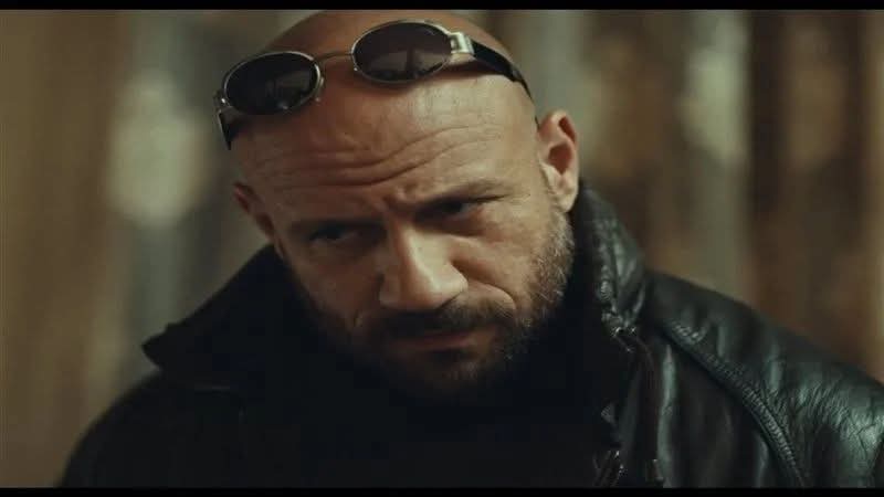 الحلقة 3 مسلسل الغاوي : عمرو عبد الجليل يخطف شقيقة أحمد مكى ويهدده
