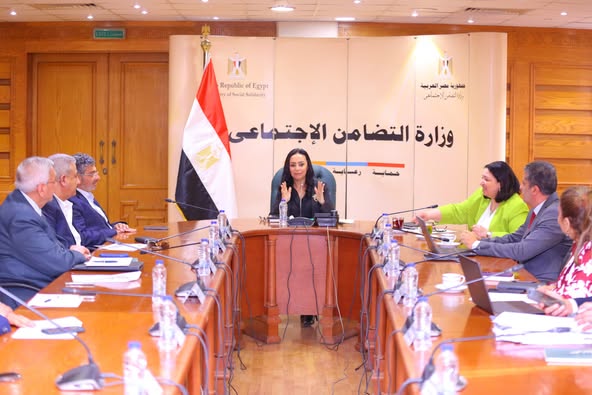 وزيرة التضامن الاجتماعي تترأس اجتماع مجلس إدارة صندوق دعم الصناعات الريفية والبيئية