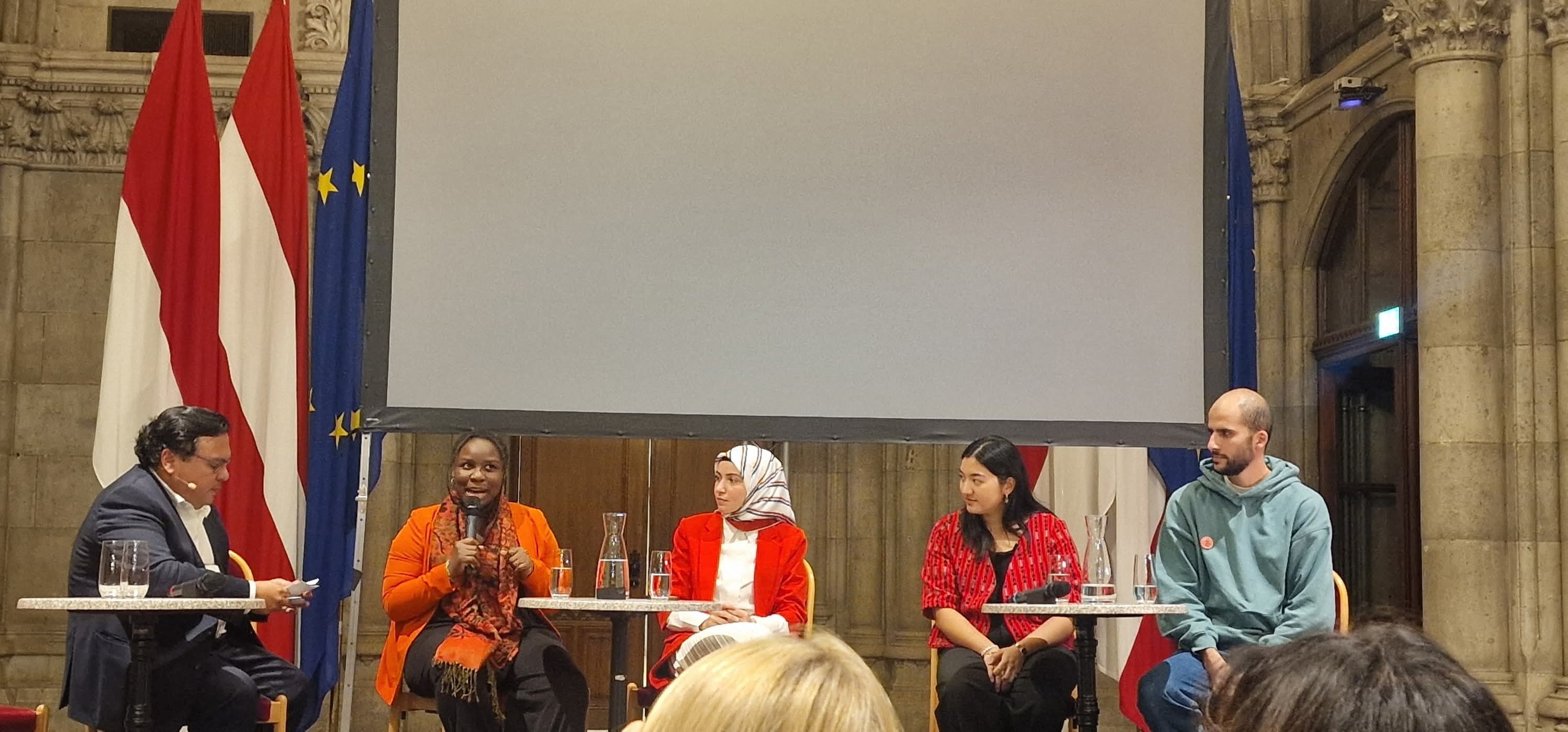 ندوة “القيم المشتركة” بدعوة من إدارة الإندماج.. مؤسسة آيات خليفة تُجدد رسالتها الإنسانية في النمسا