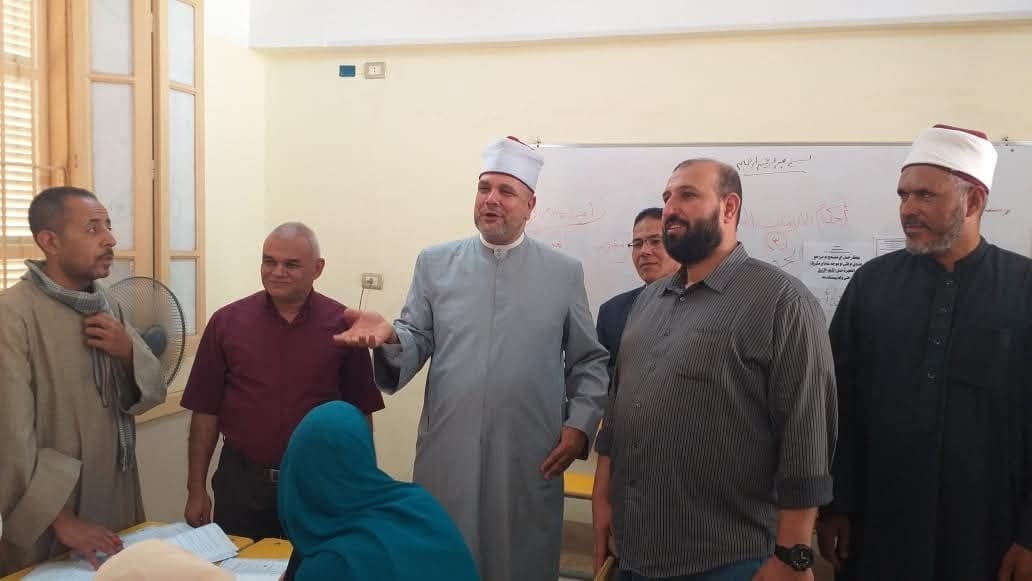 في يومها الرابع.. متابعات مكثفة لأعمال تصحيح الشهادة الثانوية الأزهرية بسوهاج 