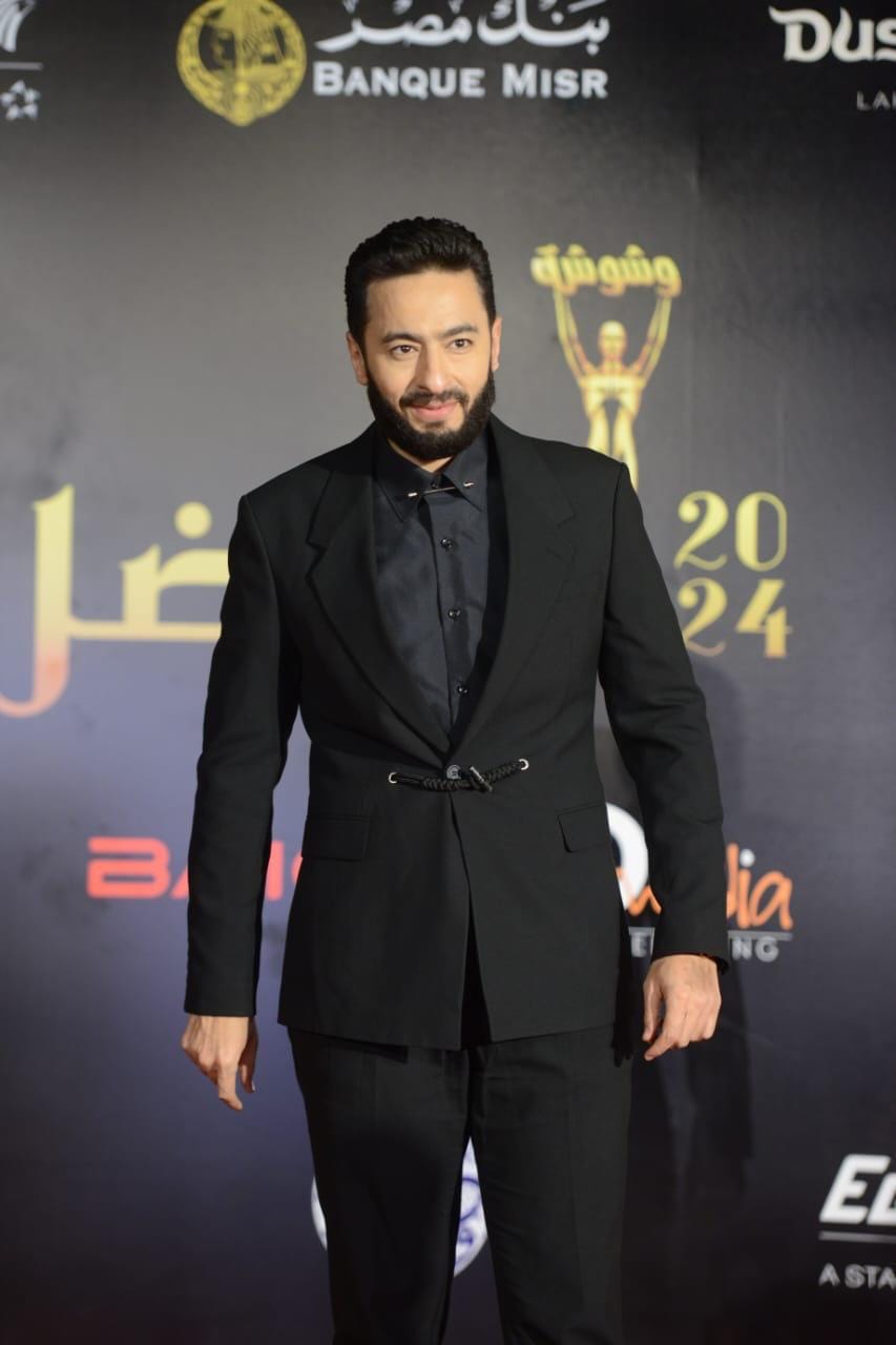 وشوشة والنهار تكرّمان نجوم الفن والرياضة في حفل توزيع جوائز الأفضل لعام 2024