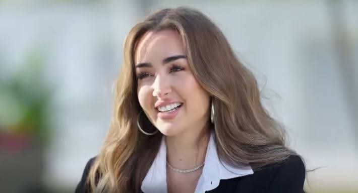 هنا الزاهد عن مشاركتها في مسرحية 