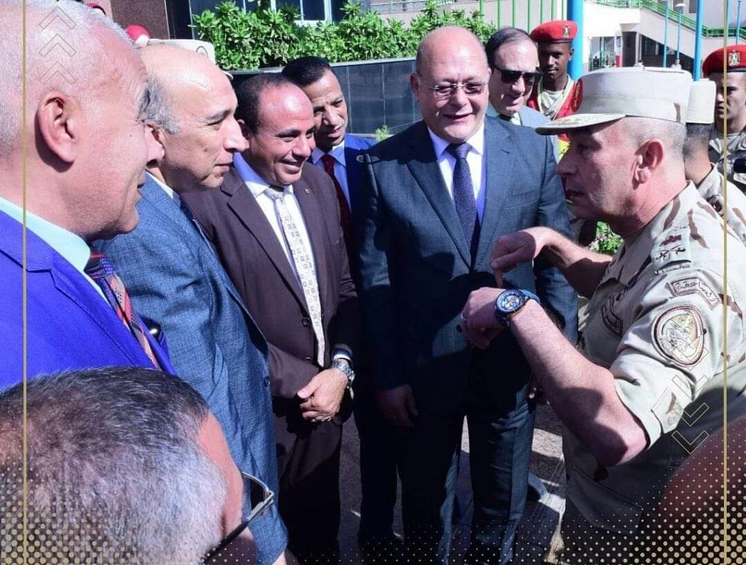 بالتعاون مع قيادة قوات الدفاع الشعبي والعسكري ..  بجامعة سوهاج ندوة توعوية عن مخاطر الامن القومي