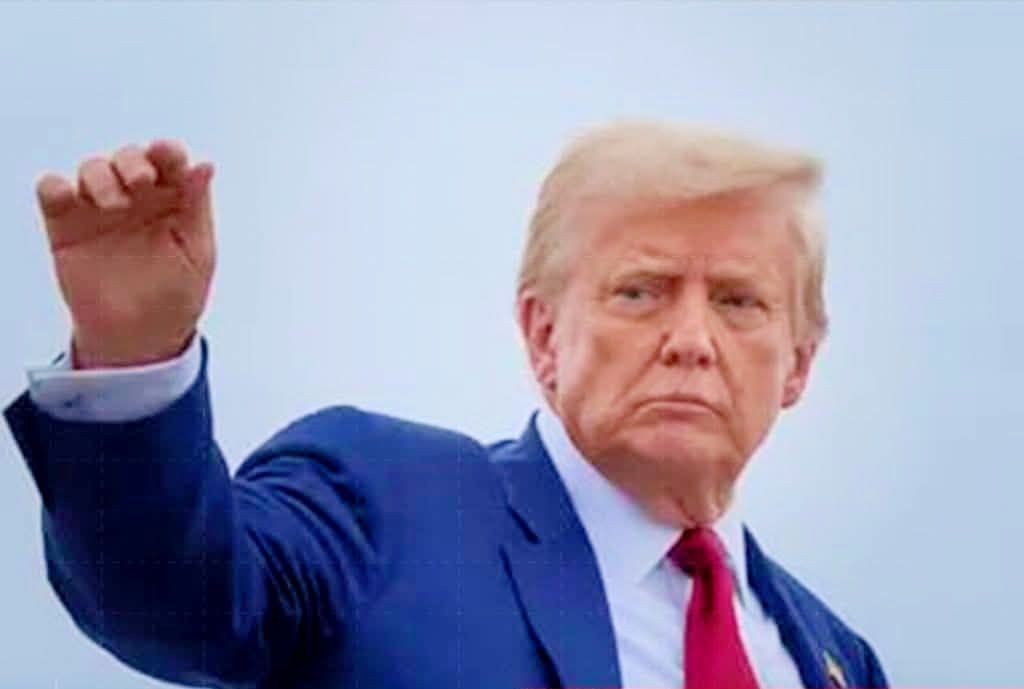 ترامب: لدينا غواصات حاملة للرؤوس النـووية هى الأقوى على مستوى العالم