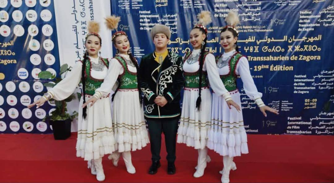 زاكورة تصنع الحدث بالنسخة التاسعة عشرة للمهرجان الدولي للفيلم عبر الصحراء