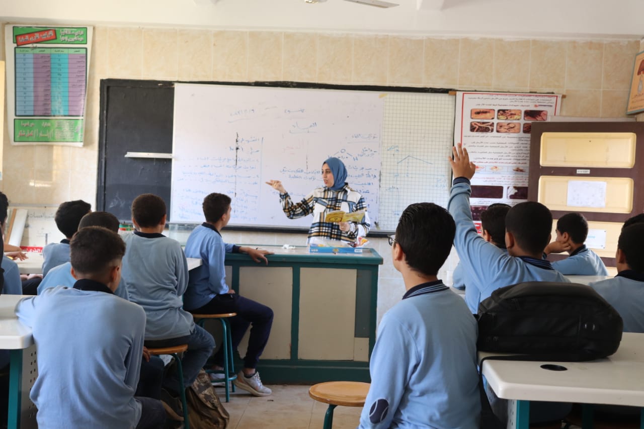 زيارة مدرسة الشوربجي الإعدادية بنين بكوم حماده  وتنفيذ 3 ورش عمل استفاد منها 72 طالب بالمرحلة الإعدادية 