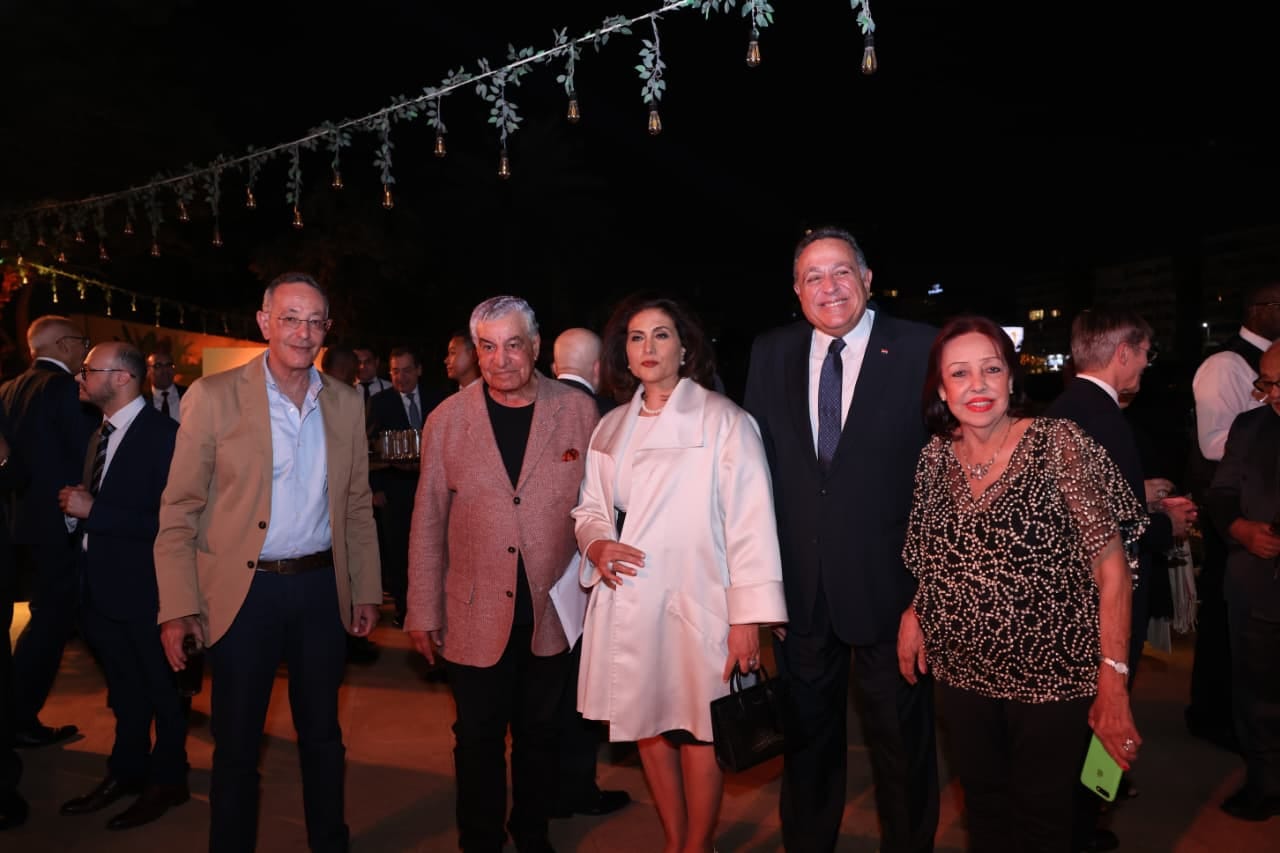 عواطف سراج الدين تشارك في حفل العيد الوطني لدولة قبرص بحضور  وزير البترول والعنانى وحواس ووزراء وسفراء 