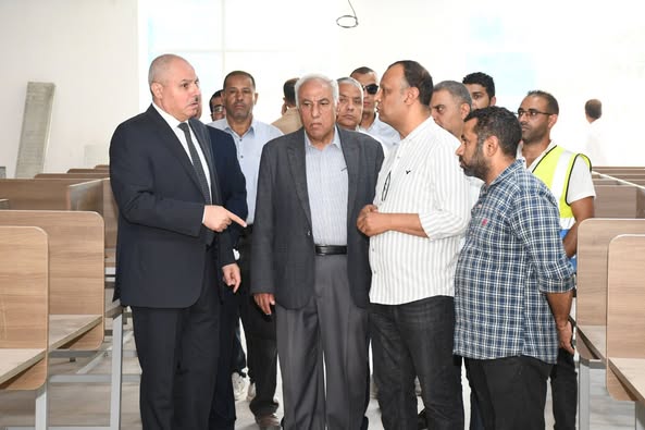 جامعة قناة السويس تواصل أعمال تجهيز مبنى الاختبارات الإلكترونية وتعلن جاهزية الطوابق الأولى للمرحلة التقنية