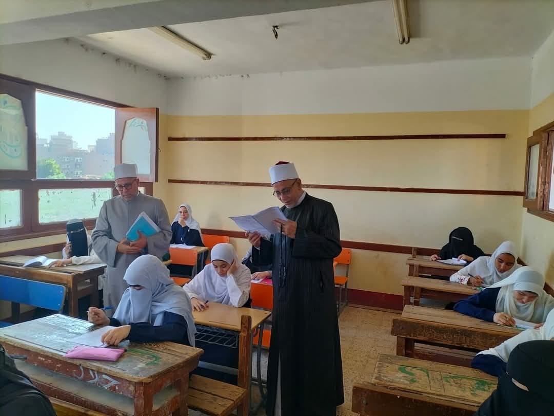 حسانين ودسوقي بزيارات ميدانية لأبوقرقاص لمتابعة امتحان الجغرافيا بالقسم الأدبي بالثانوية الأزهرية