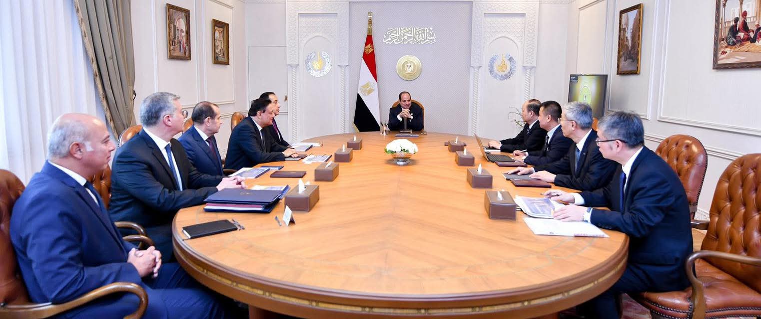 السيسي يستقبل رئيس مجموعة الصين الوطنية للهندسة الكيميائية