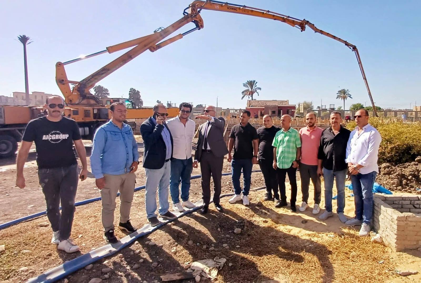 بكفر الشيخ.. تنفيذ لجنة فنية لتفقد أعمال إنشاء حمام السباحة الأوليمبي بمركز التنمية الشبابية 