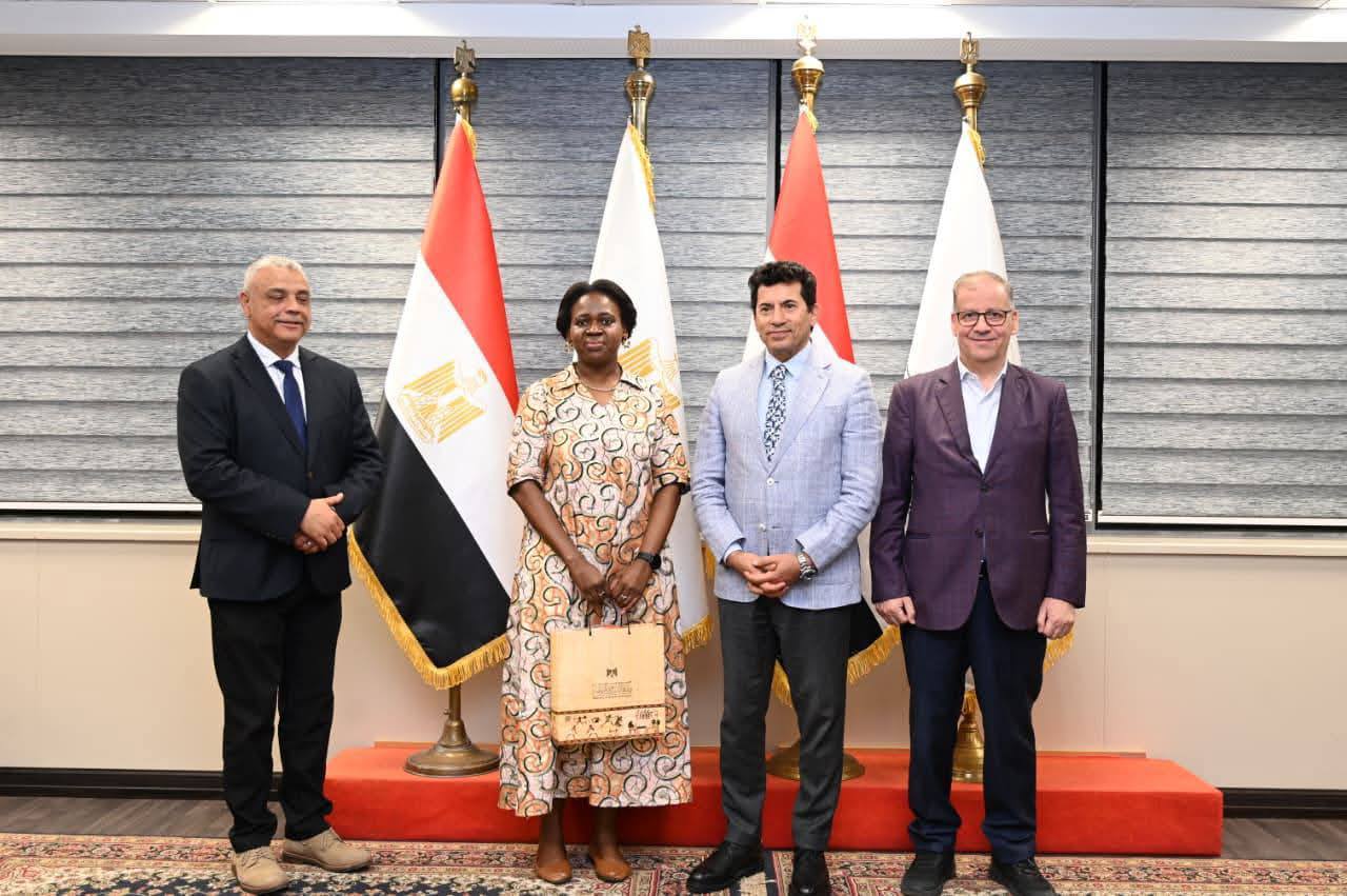 الدكتور أشرف صبحي يلتقي مدير المكتب الإقليمي الإفريقي للوكالة الدولية لمكافحة المنشطات