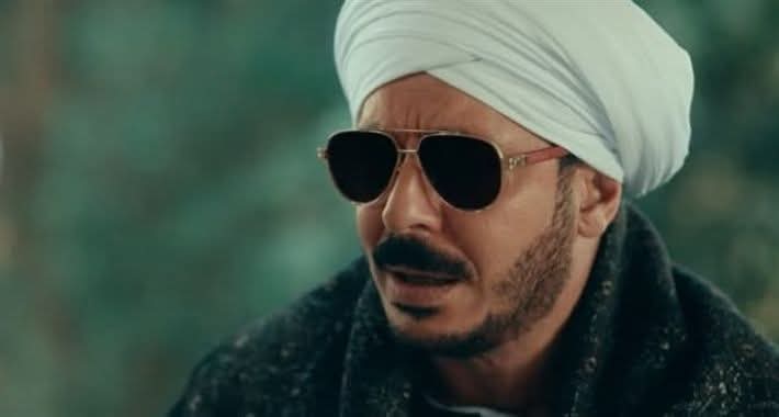 حكيم باشا الحلقة 23.. مصطفى شعبان يحصل على الزئبق الأحمر من المغارة
