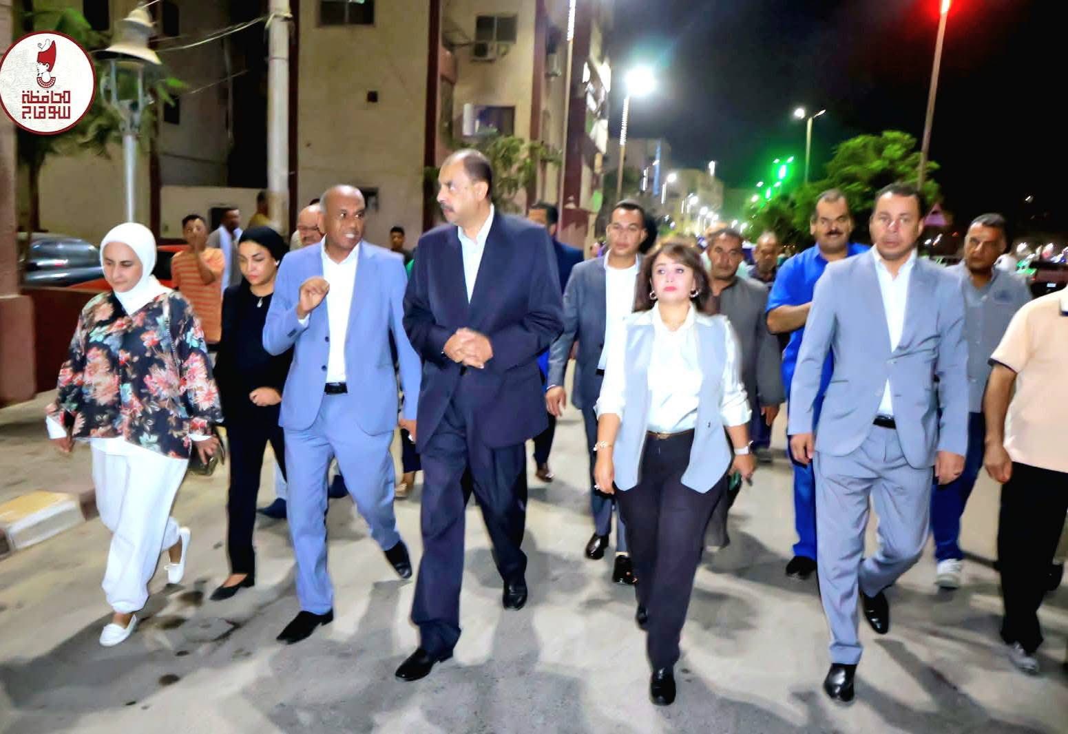 مشاركة النائبة الدكتورة رشا إسحق في تفقد مشروعات التطوير بحي غرب وتشغيل كوبري وممشى الكورنيش الغربي