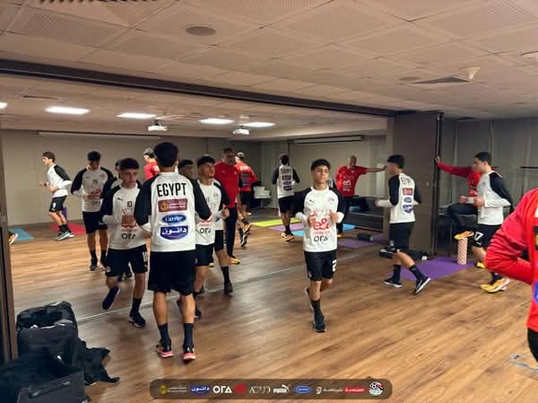 المنتخب الوطني تحت 17 سنة يخوض مرانا خفيفا بمقر إقامته 