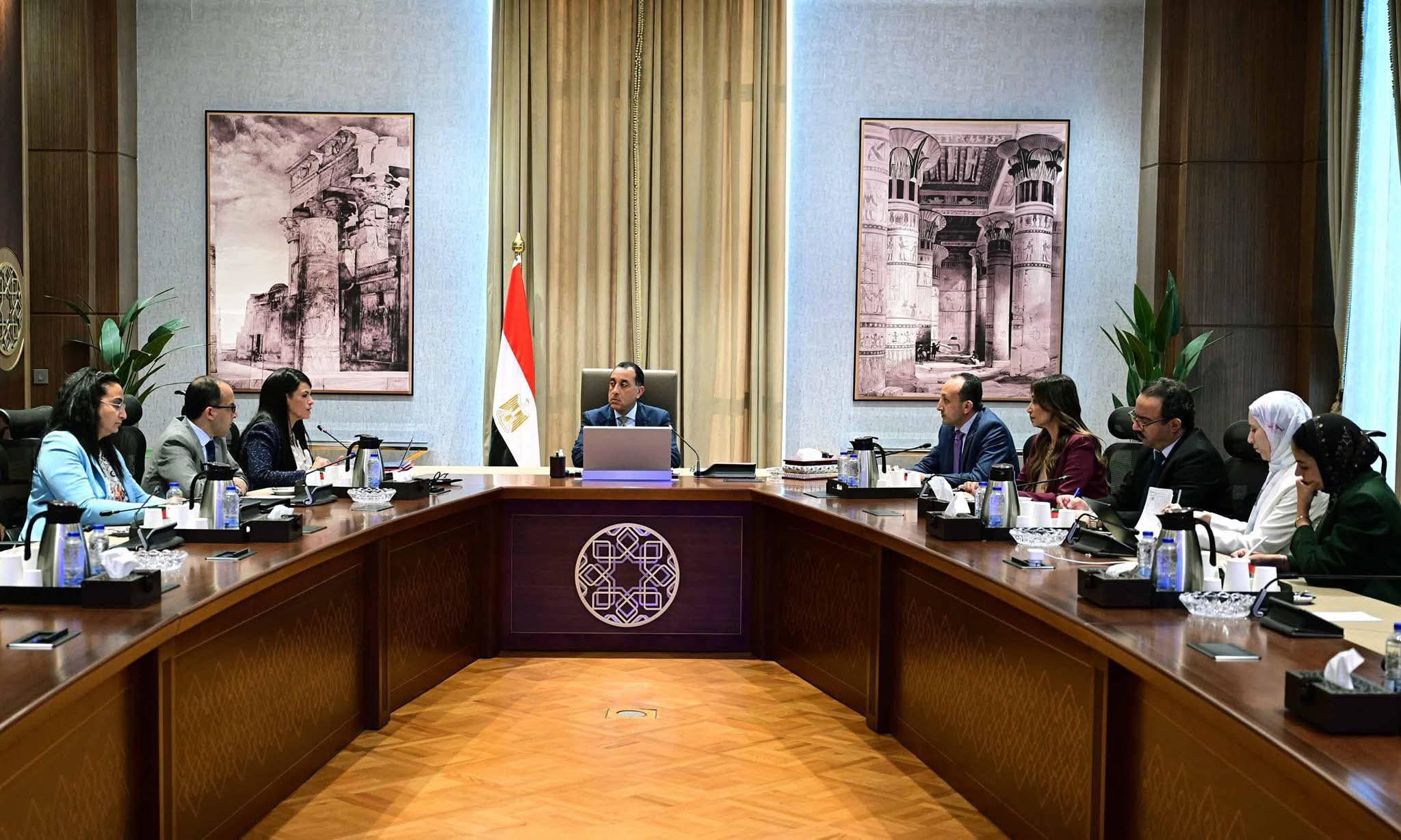 رئيس الوزراء يستعرض الموقف التنفيذي للسردية الوطنية للتنمية الاقتصادية