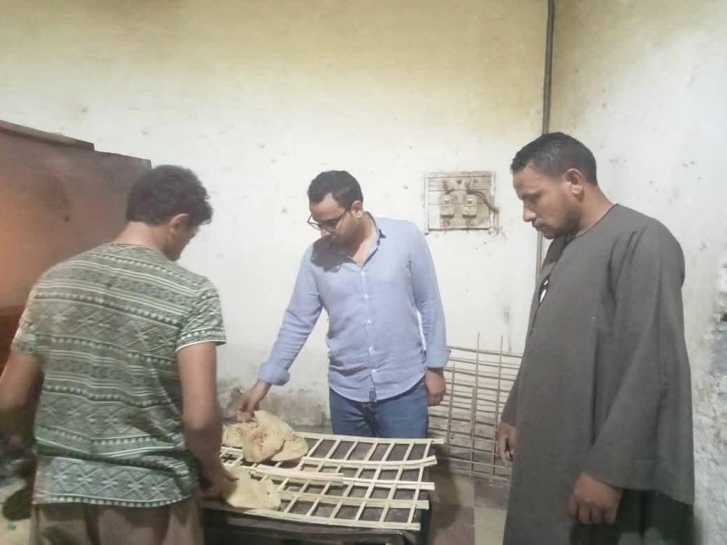محافظ أسيوط: ضبط 565 بطاقة تموينية داخل مخبز وتحرير 206 محاضر خلال 4 أيام من الحملات التموينية