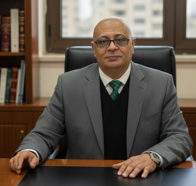 تكليف مدير الإتصال السياسي بإدارة دسوق التعليميه بمتابعة الشكاوى والمقترحات