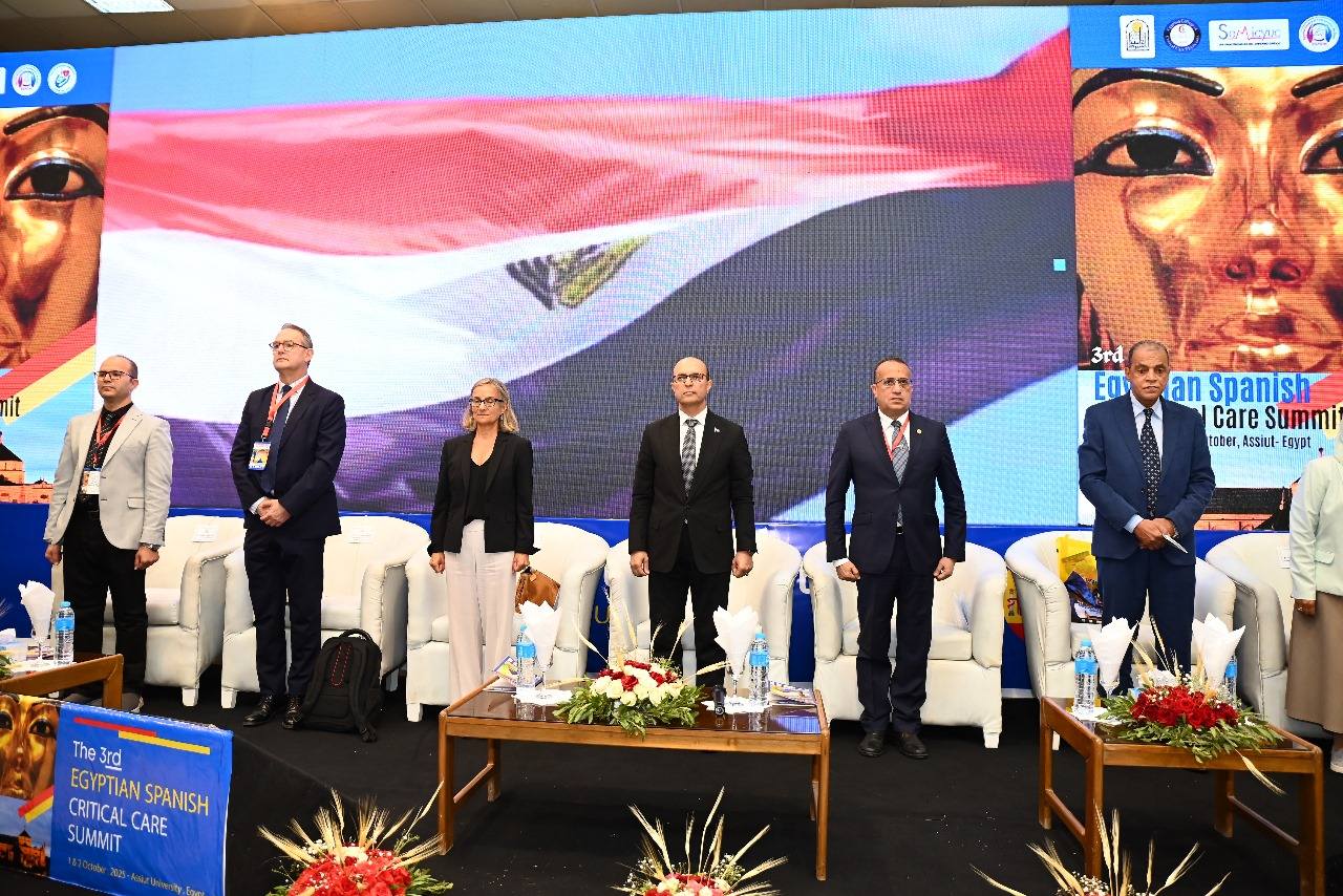 المنشاوي يفتتح فعاليات القمة المصرية الإسبانية الثالثة لطب الحالات الحرجة بجامعة أسيوط