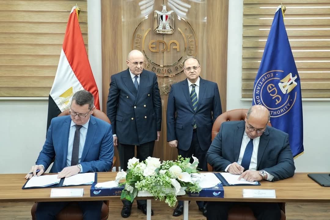 رئيس هيئة الدواء المصرية يشهد توقيع بروتوكول تعاون بين شركتي داف وإكستيدو للحلول الرقمية