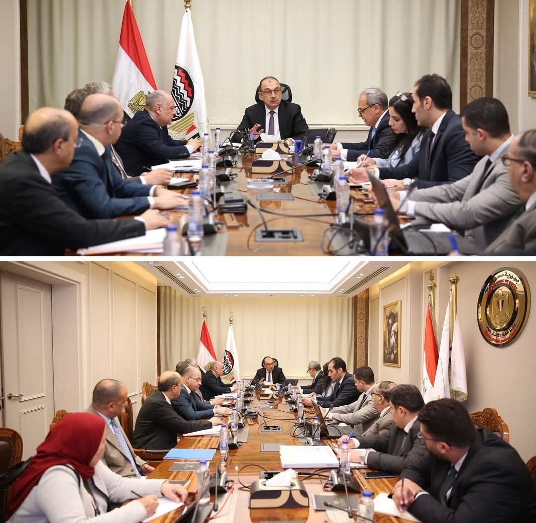 وزير قطاع الأعمال العام يجتمع بالرؤساء التنفيذيين للشركات القابضة لمتابعة موقف تطبيق نظام ERP فى الشركات التابعة