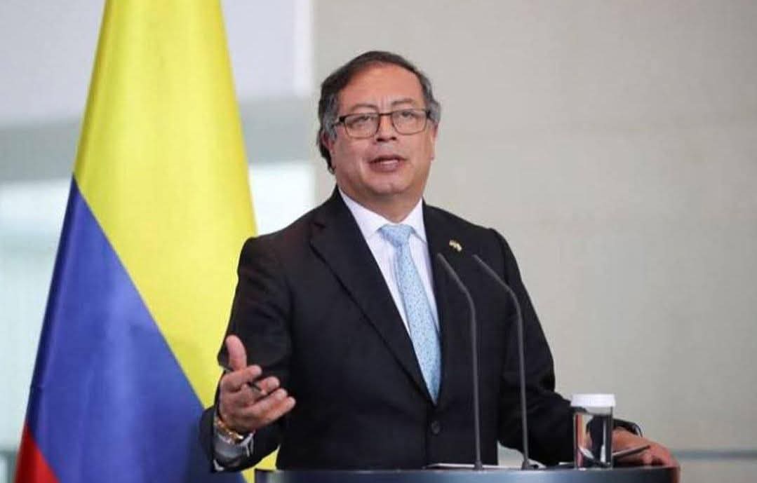 بيترو متحديًا واشنطن: لن تثنينى عقوباتكم.. وسأواصل دعوتى لجيش دولى لتحرير الفلسطينيين