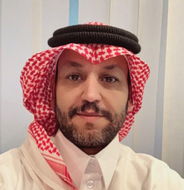 ماجد ظافر محمد الشهراني يقدم نصائح للتفوق في مجال إنشاء المحتوى