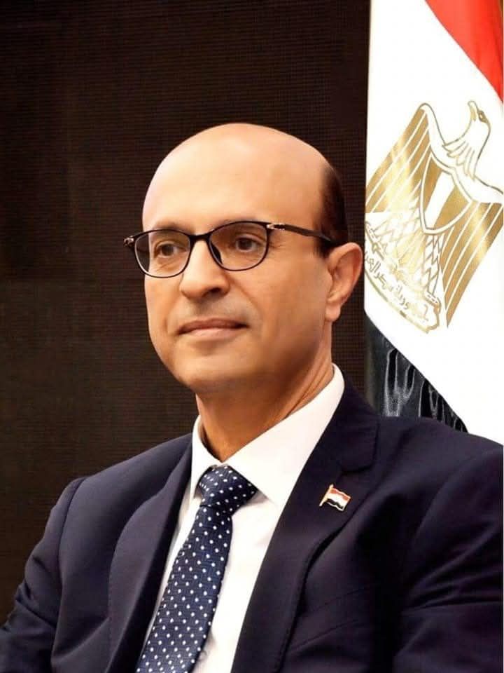 رئيس جامعة أسيوط يصدر ثلاثة قرارات بتعيين وتجديد تكليف قيادات جامعية
