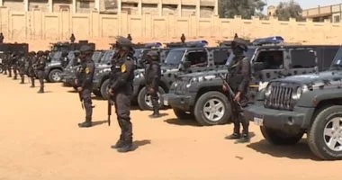 ضبط 32 ألف عبوة سجائر وتبغ مهربة جمركيا