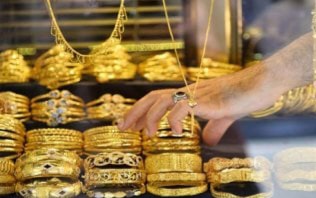 سعر الذهب اليوم السبت 8-3-2025.. عيار 14 بدون مصنعية بـ2753.25 جنيه