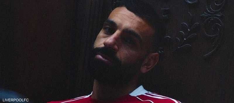صورة لمحمد صلاح بقميص ليفربول الأساسى