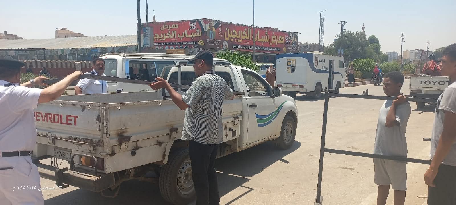 تواصل حملات النظافة بحي شرق سوهاج