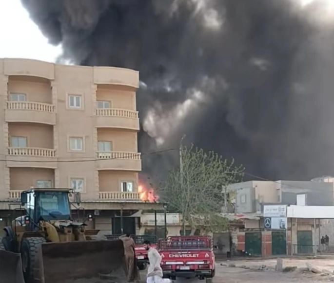 إخماد حريق بمخزن كابلات شركة اتصالات ببرج العرب في الإسكندرية