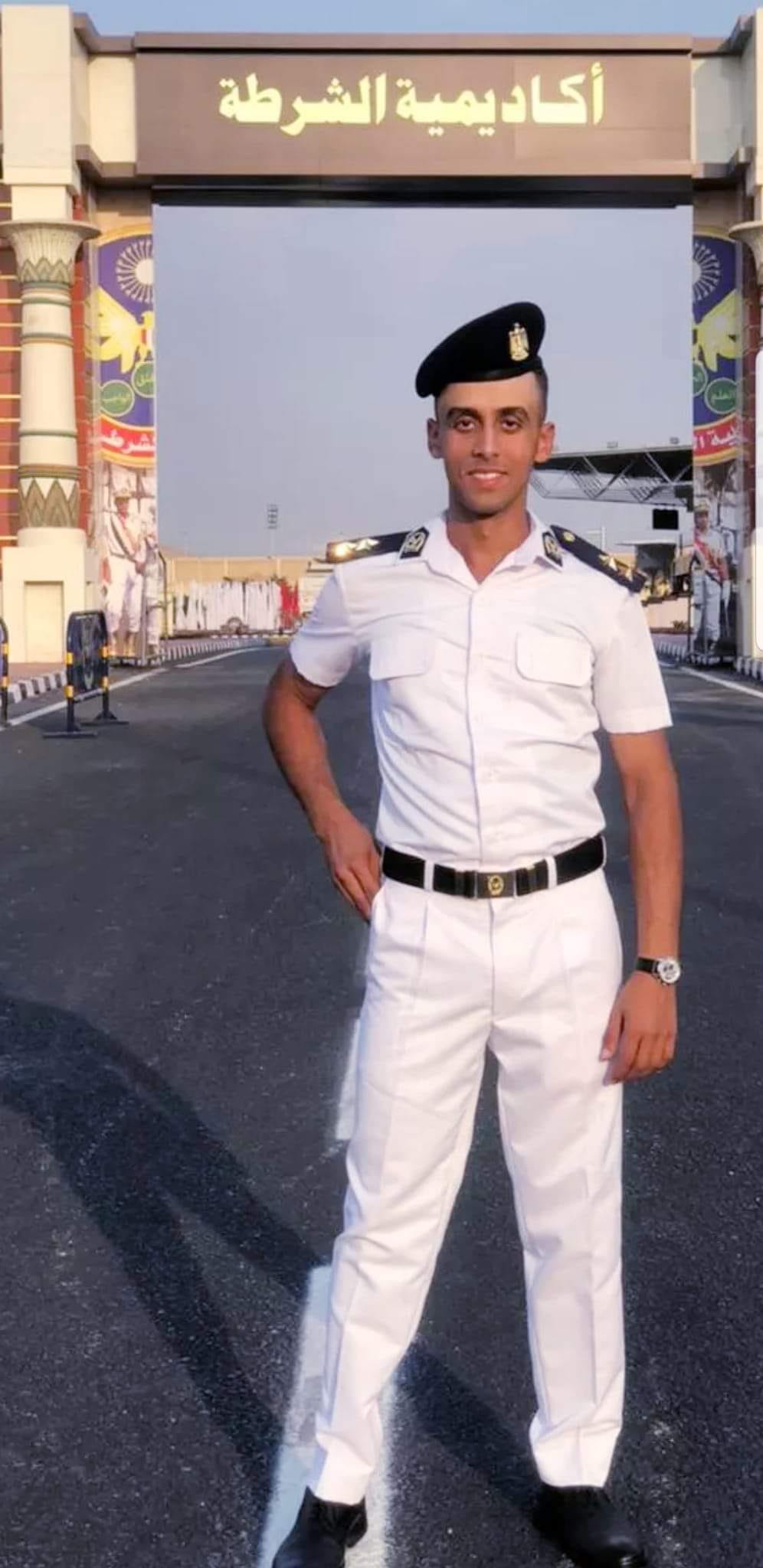الخبر الفورى يهنئ الملازم أول عمرو نشأت فؤاد عباس لترقيته لرتبة نقيب