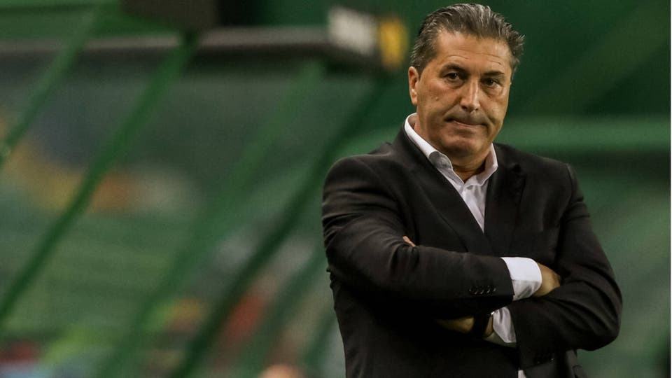 رسائل تحفيزية من بيسيرو للاعبي الزمالك من أجل الفوز على سيراميكا