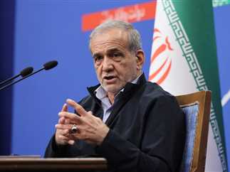 الرئيس الإيراني: إذا رفعت العقوبات فإمكانیة الحوار والتفاوض موجودة