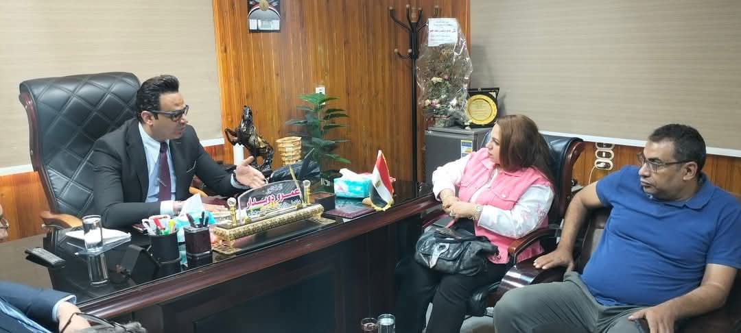 وكيل وزارة الصحة بسوهاج يعقد إجتماع مصغر لمناقشة الترتيبات النهائية للإحتفال باليوم العالمي للتبرع بالدم